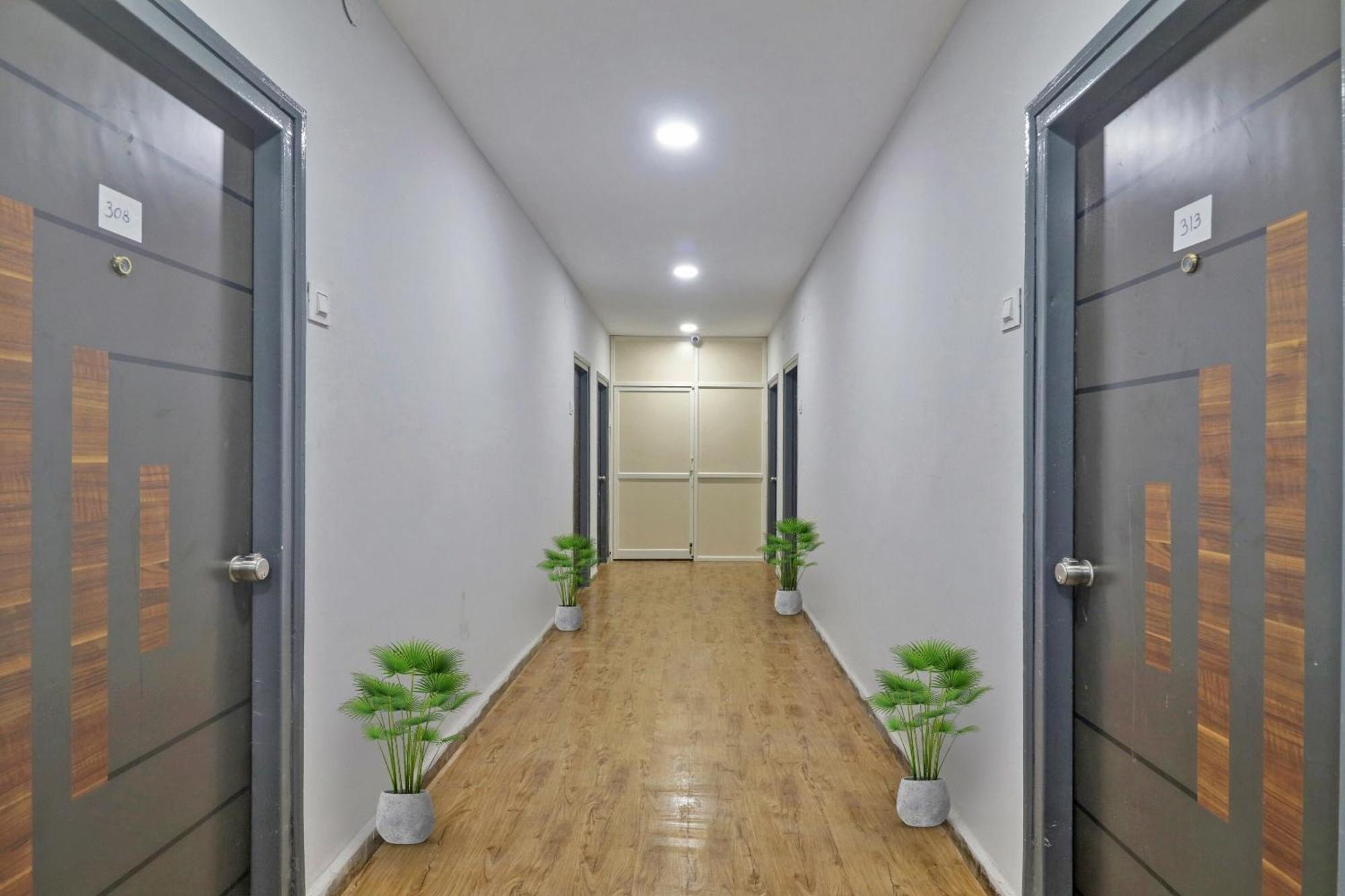 Hotel Townhouse S Continental Hyderabad Exterior foto